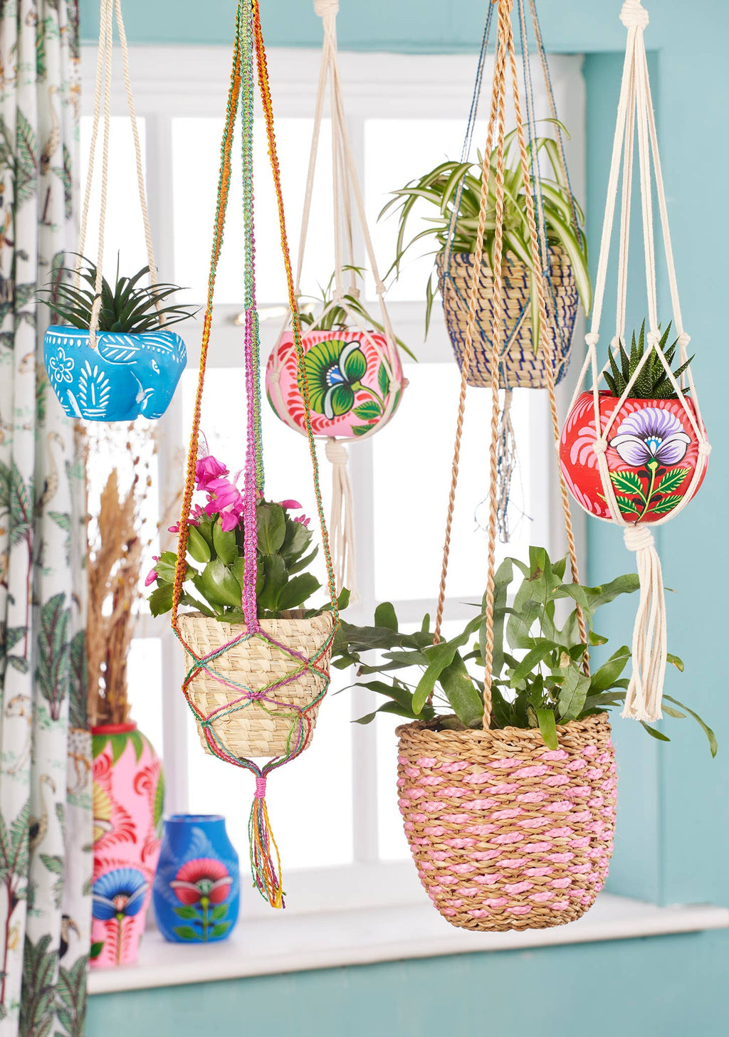 Shapla (Water Lily) Hand-Painted Hanging Planter