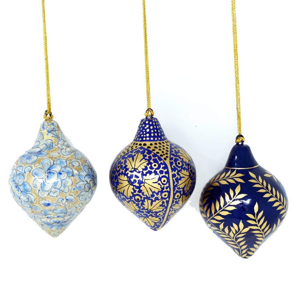 Hand-Painted Christmas Lantern Bauble